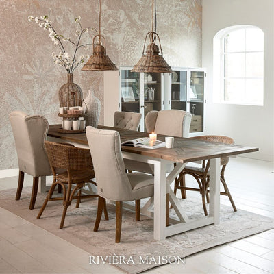 Dining tables in the country house style - stylish harmony for your home