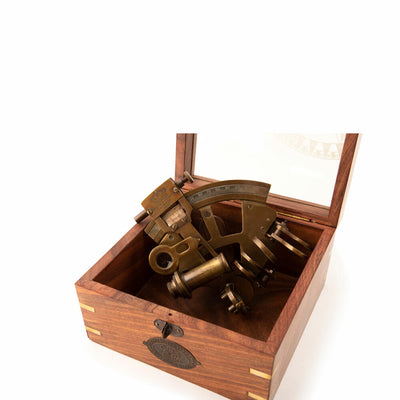 Authentic Models Sextant in Holzbox, Schreibtischdeko, Metall, Akazienholz, KA032-www.Stil-Ambiente.de-AUM0KA032