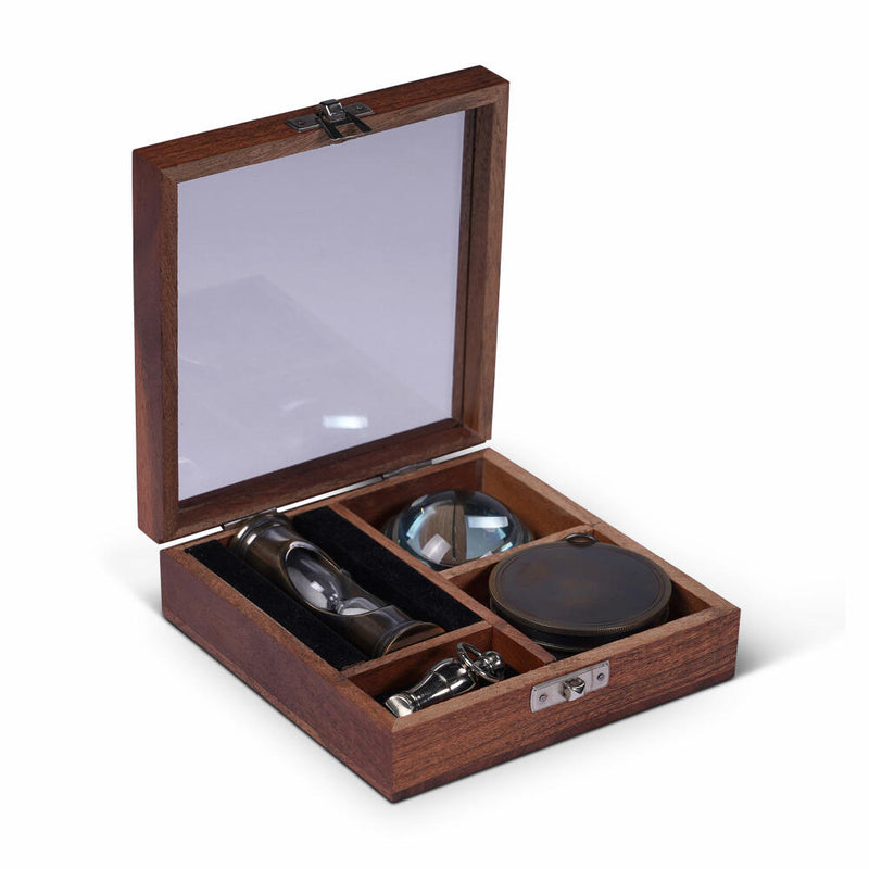 Authentic Models The Wallace Gift Box, 4-tlg., Sanduhr, Kompass, Fischaugen-Lupe, Pfeife, Holz / Messing / Glas, GB004-www.Stil-Ambiente.de-AUM0GB004